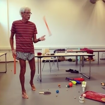 Stephen Jepson teaching a class about movement